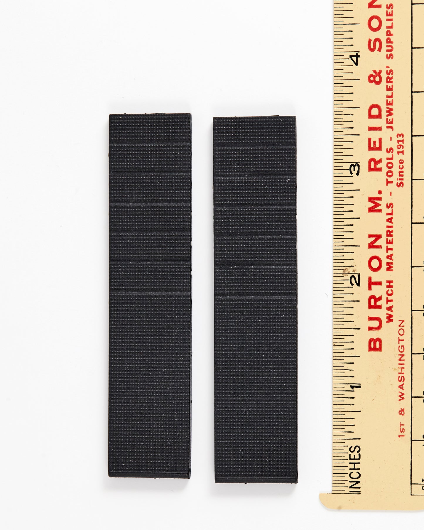 Ecclissi 19mm x 19mm Black Rubber Two-Piece Strap 75001