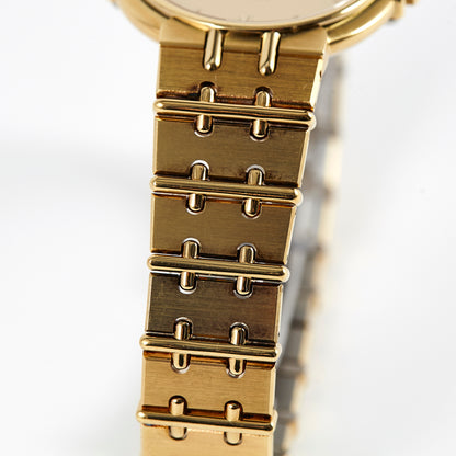 Universal Geneve Ultra Thin Neo-Vintage Wristwatch