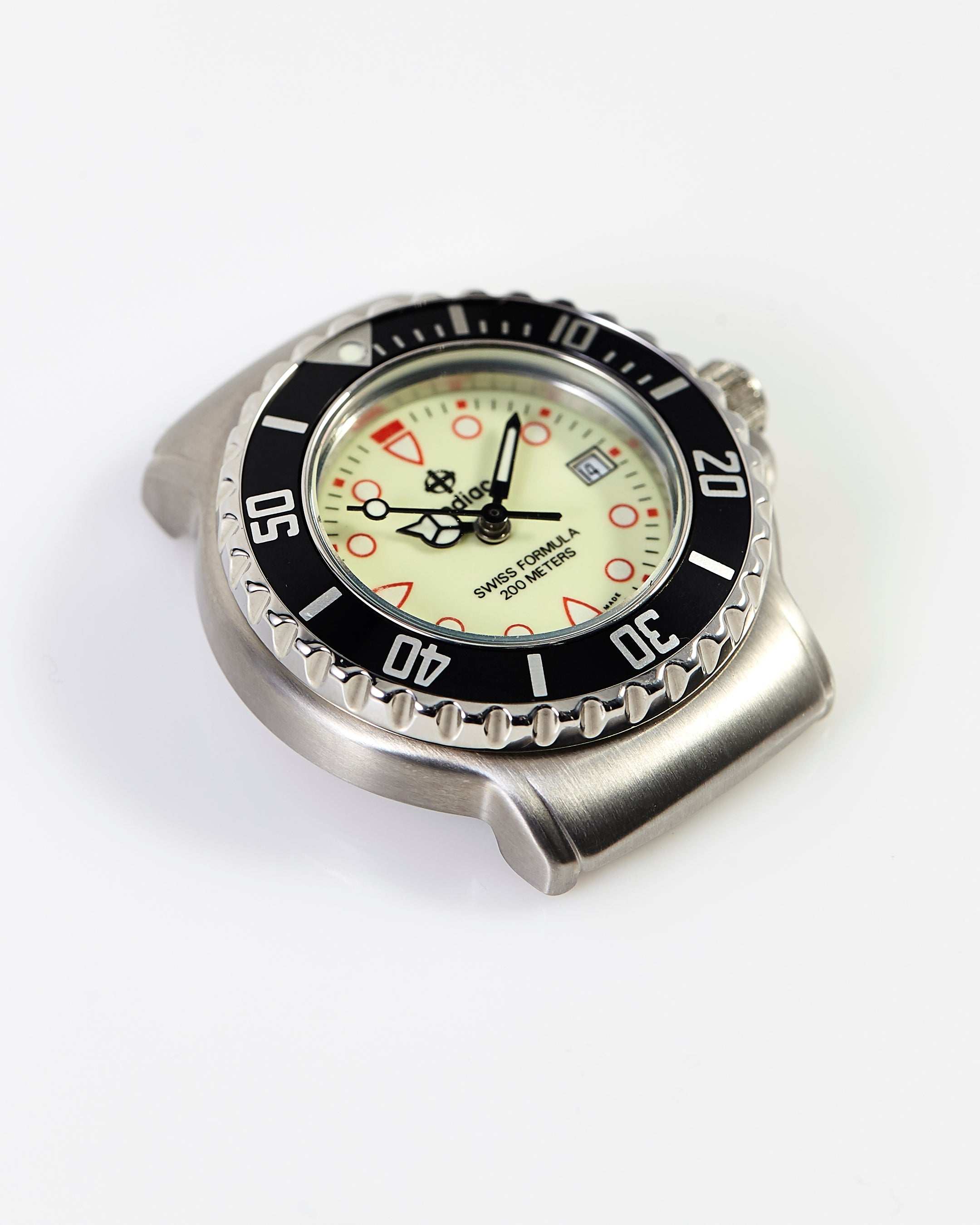 WTS] 36mm Zodiac Swiss Formula 200m : r/Watchexchange