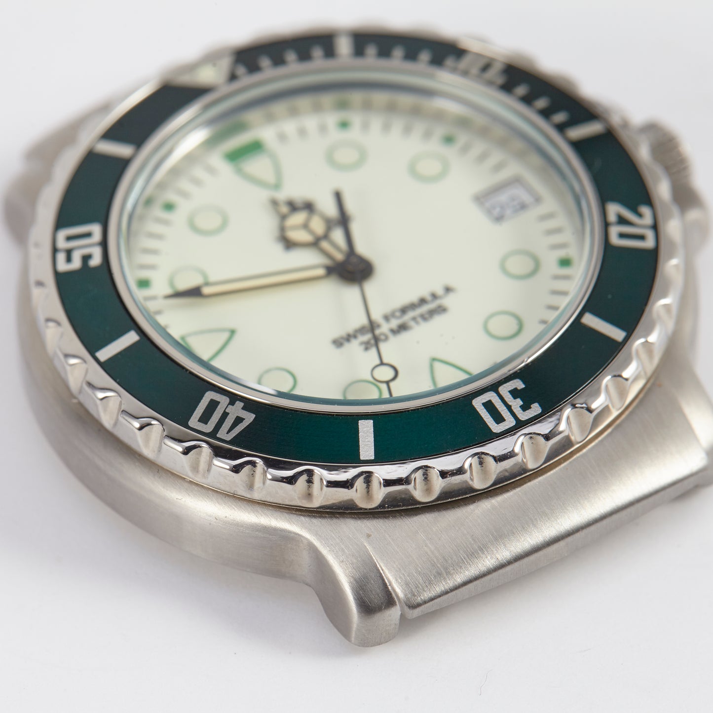 Zodiac Rare NOS 38mm Swiss Formula 200m Diving Watch Head Luminous Dial Green Bezel