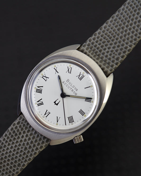Bulova Accutron Vintage Roman Numeral Dial Tuning Fork Wristwatch