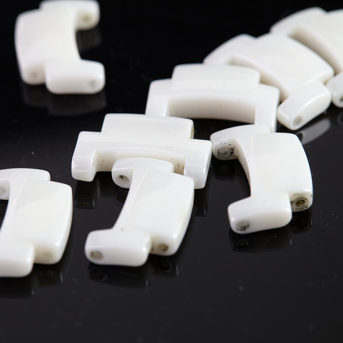 Versace white ceramic bracelet link