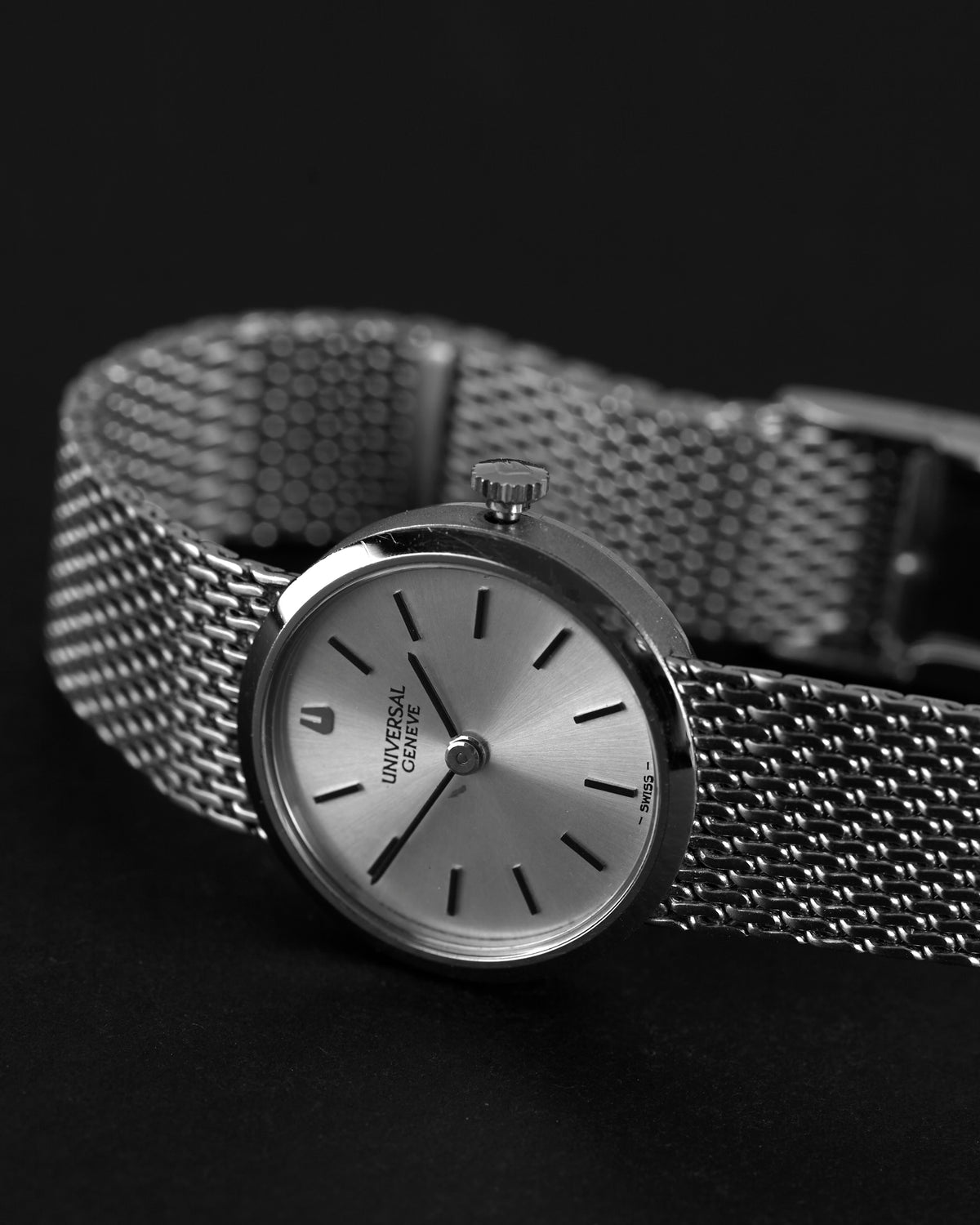 Vintage 1960s Universal Geneve Ref. 842610 Ladies Manual Wind Swiss Watch